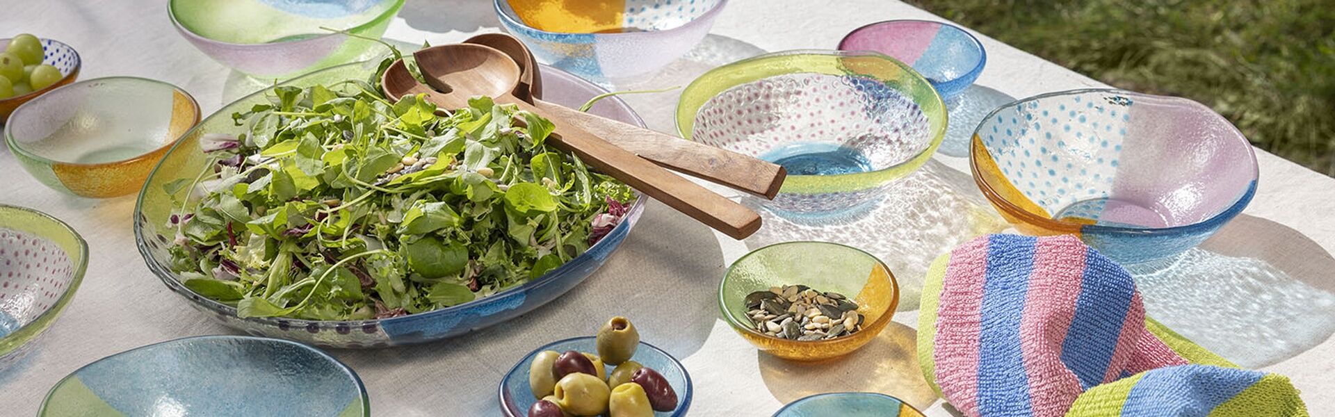 Glasserie FLOATING HUES_3_1920x600.jpg